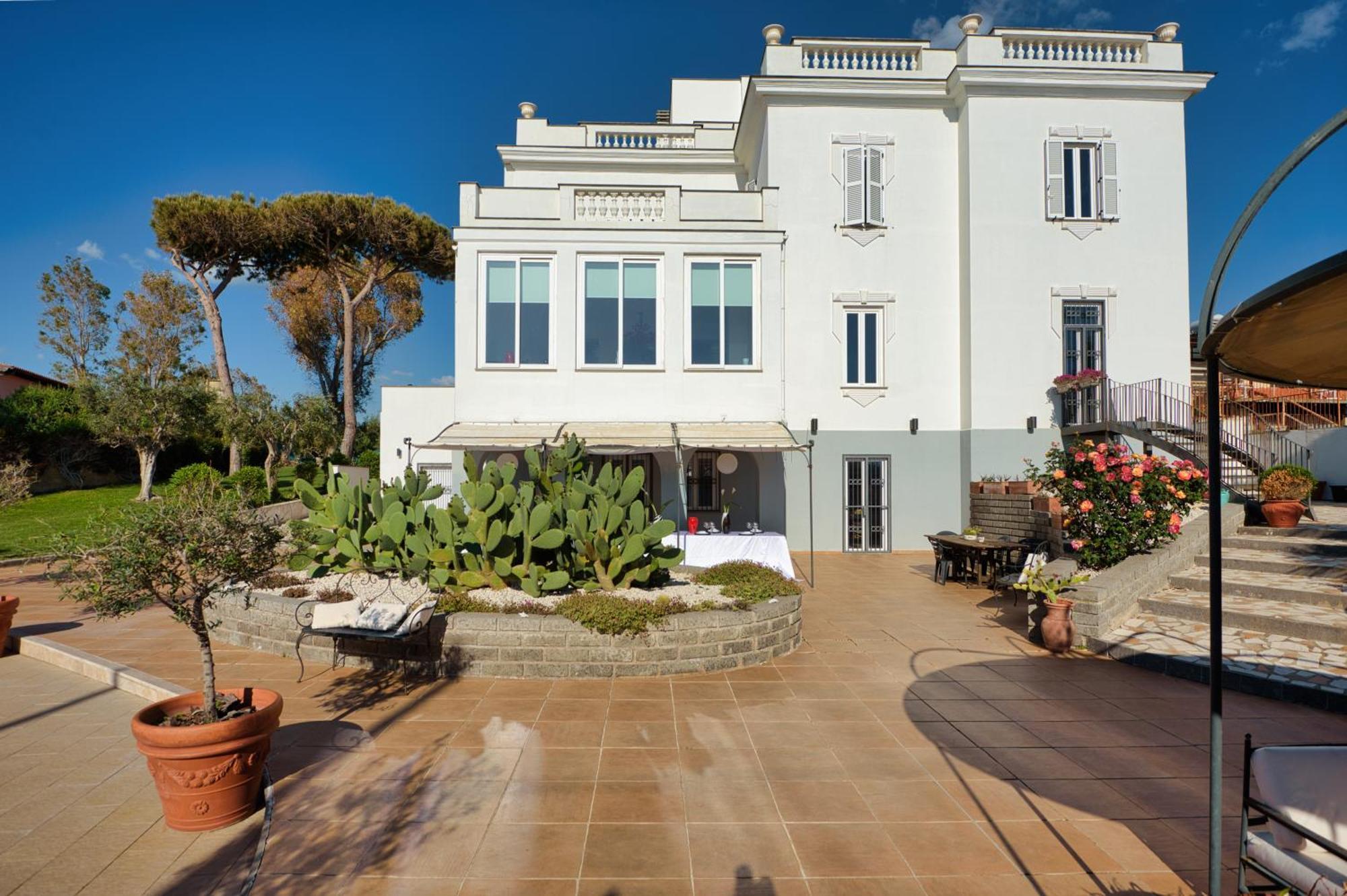 Palazzo Podesta Civitavecchia Esterno foto